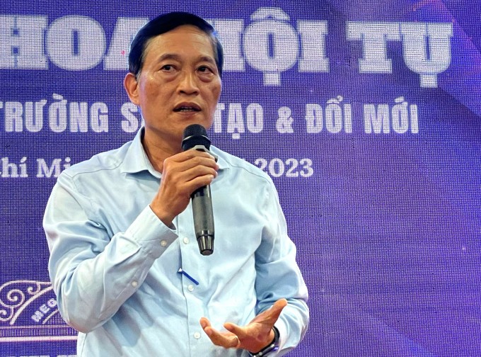 Ông Trần Văn Tùng, Ủy viên thường trực Ban chỉ đạo Đề án 844 (Bộ Khoa học và Công nghệ) chia sẻ tại sự kiện, chiều 23/11. Ảnh: Hà An
